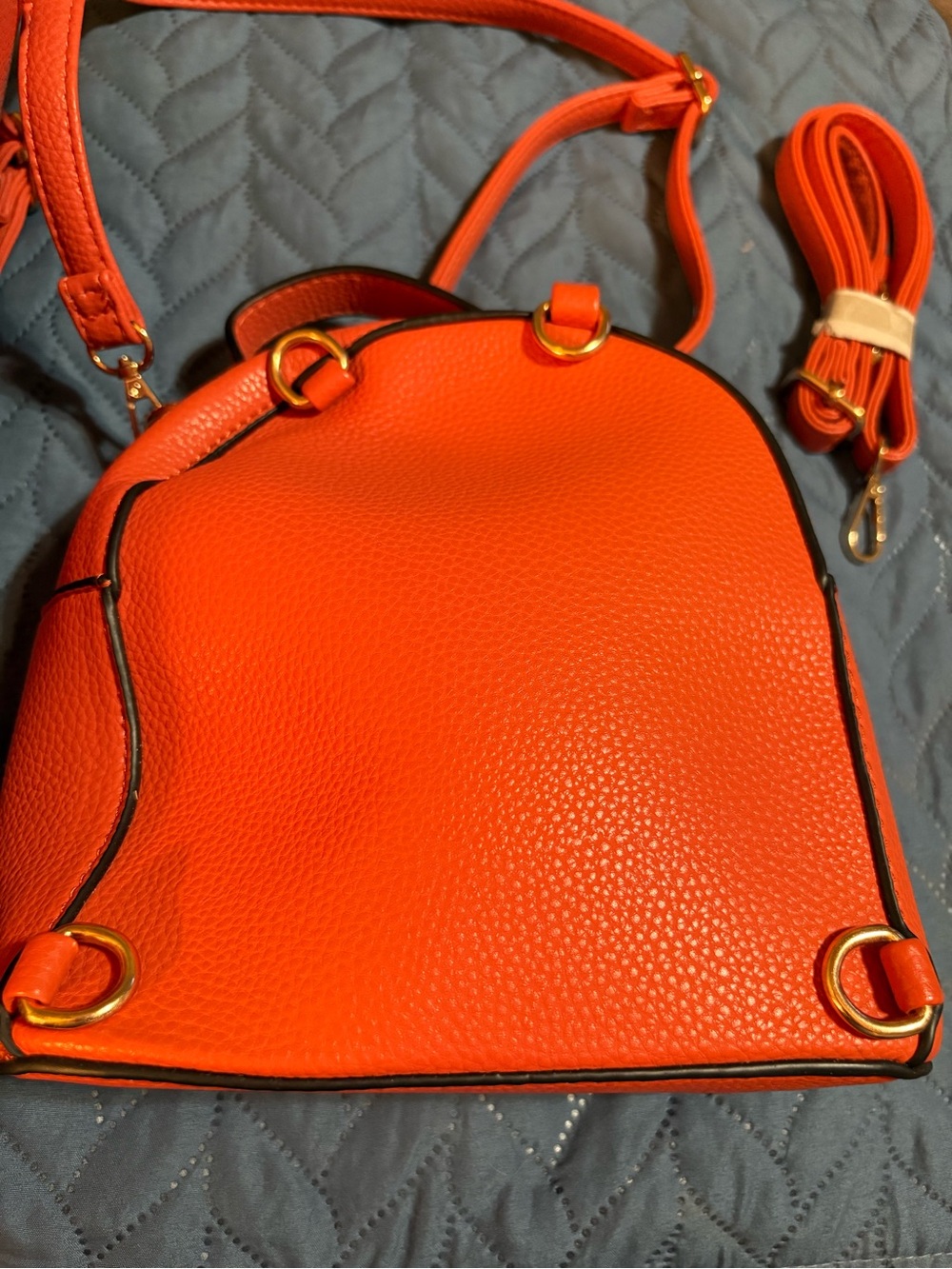 3pc.TOTE,FULLwallet&Sml B-pack,Gold hrdwre - BAG CHARMS NOT included, sold sep. - Picture 13 of 14
